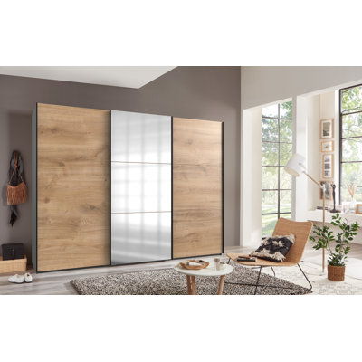 Guardino 3 Door Wardrobe