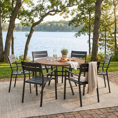 6-Person Patio Dining Set With Metal Chairs