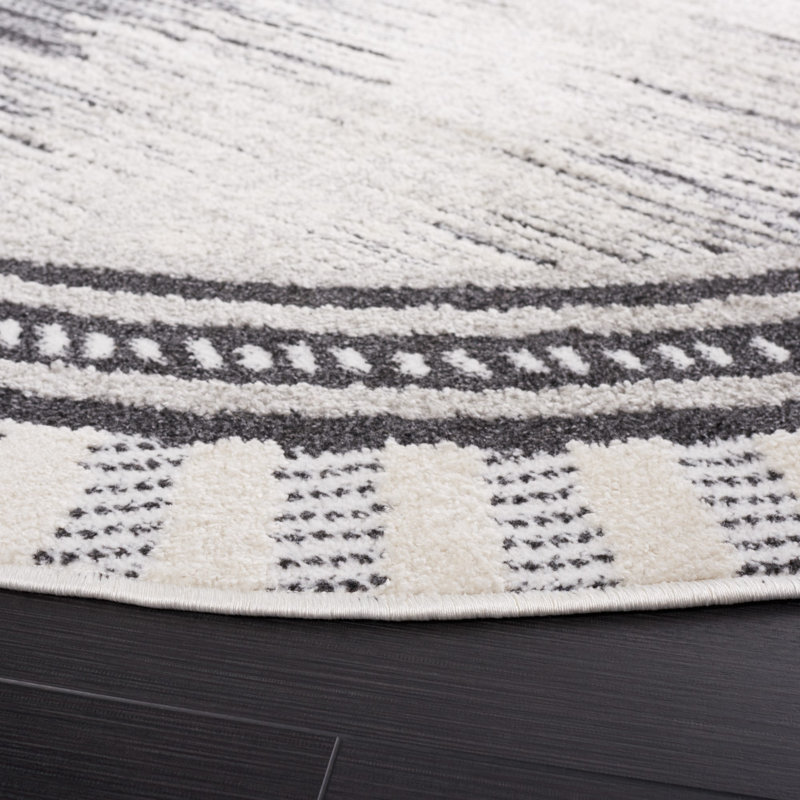 Deadrick Performance Abstract Rug, Round 6'7"