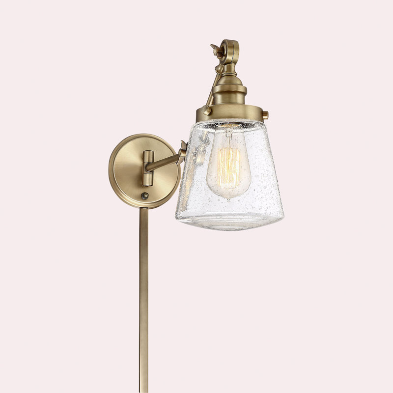 Luminaire à bras pivotant en laiton naturel à 1 lumière à intensité variable Ivan