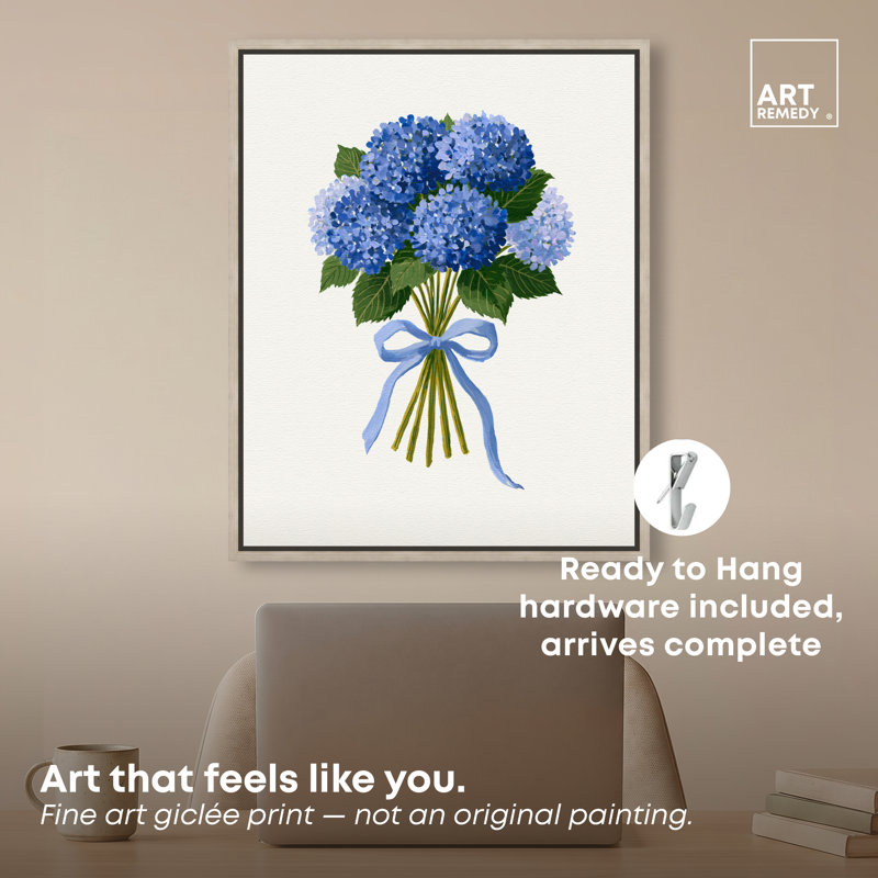 "Blue Bouquet II", reproduction d'art sur toile encadrée, H 24 po x l 20 po, Cadre en chêne naturel