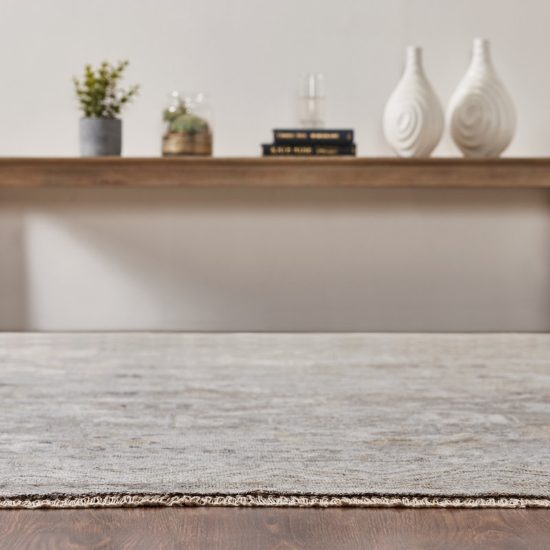 Heritage Revival Hand Knotted Area Rug, Rectangle 4' x 6'