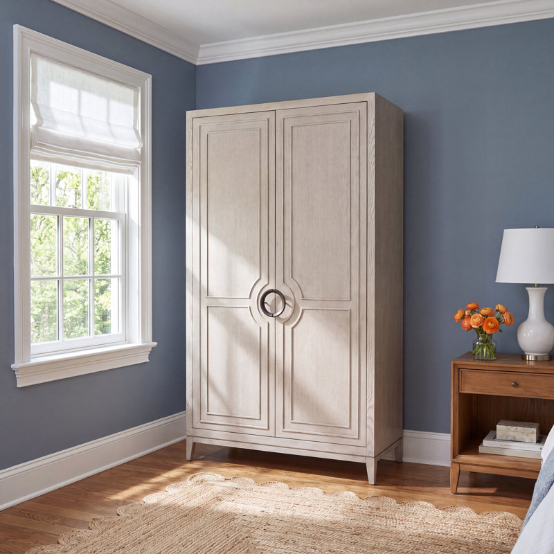 Nadine Armoire