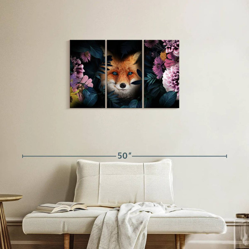 Brampt Floral Red Fox, 20" H x 33" W