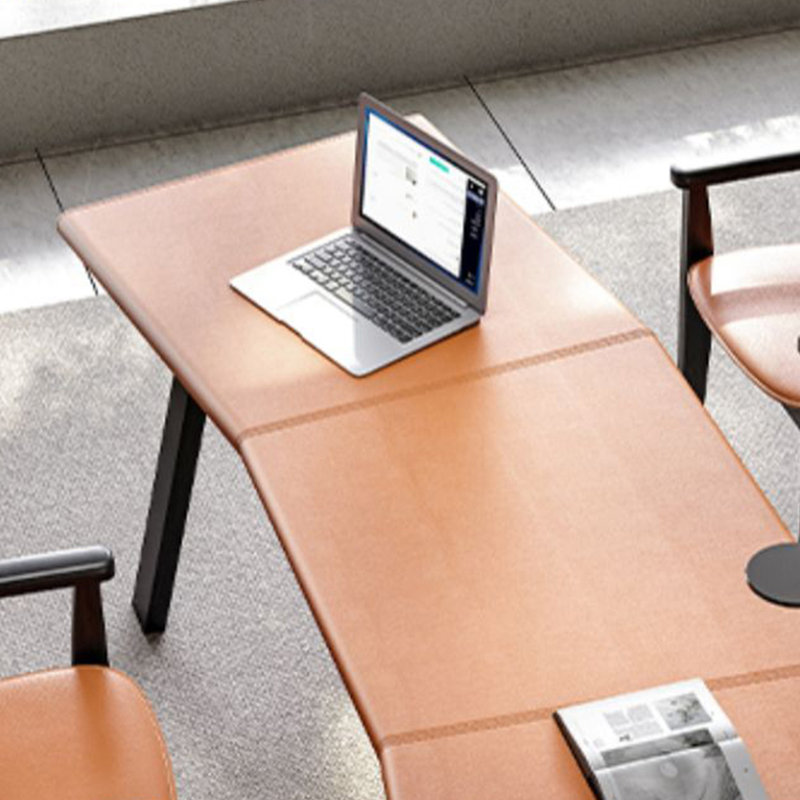 Bureau minimaliste et sophistiqué, H 29,52 po x l 86,61 po x P 27,55 po