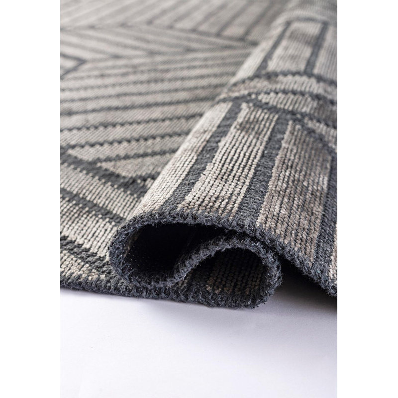 Rapture Geometric Shapes Area Rug in Gray, Rectangle 6'7" x 8'3"