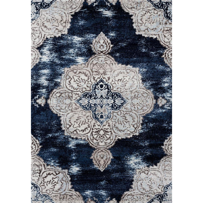 Villines Oriental Indoor Rug, Rectangle 5' x 7'