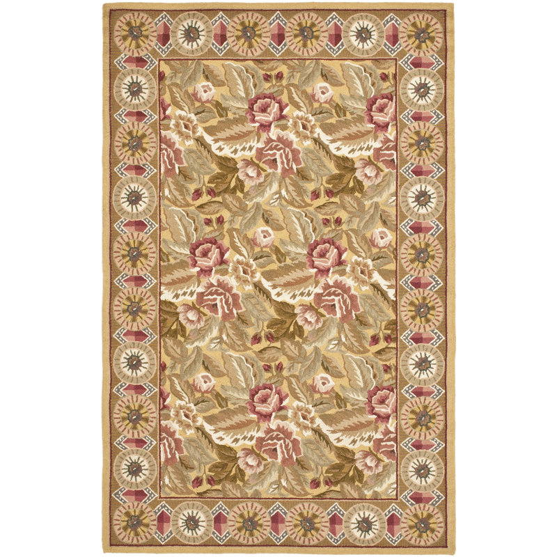 Kinchen Hand Hooked Wool Pile Floral Rug, Rectangle 5'3" x 8'3"