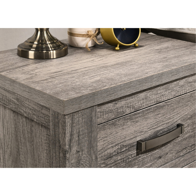 Élégante table de chevet en bois gris vieilli avec deux tiroirs pour deux chambres contemporaines dans une ambiance luxueuse
