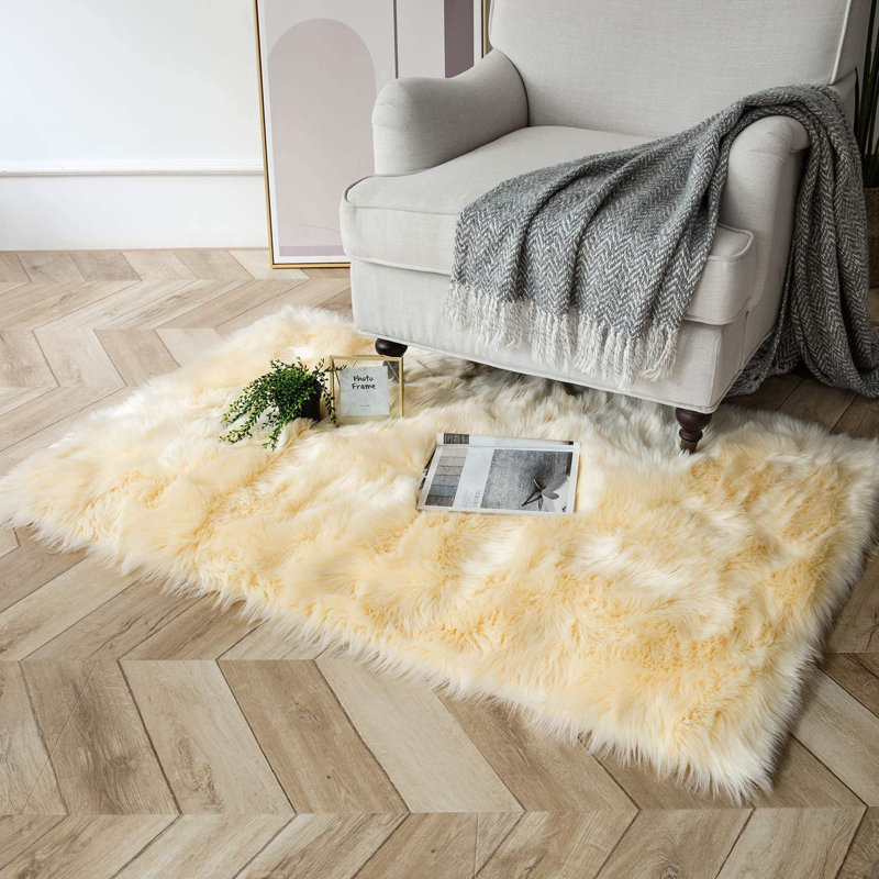 Tapis jaune à poils longs Haja, Rectangulaire 3 pi x 5 pi