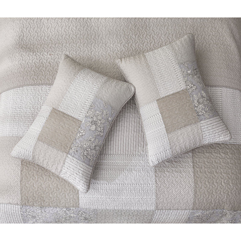 Quinn Cotton Patchwork Reversible Quilt Set, Super King Quilt + 2 King Shams