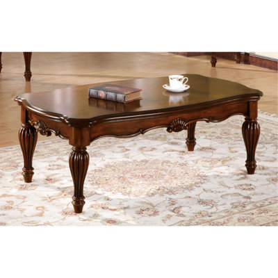 Table basse Timeless d’appel rectangulaire avec surface rectangulaire en bois classique au fini cerisier et chaleureuse