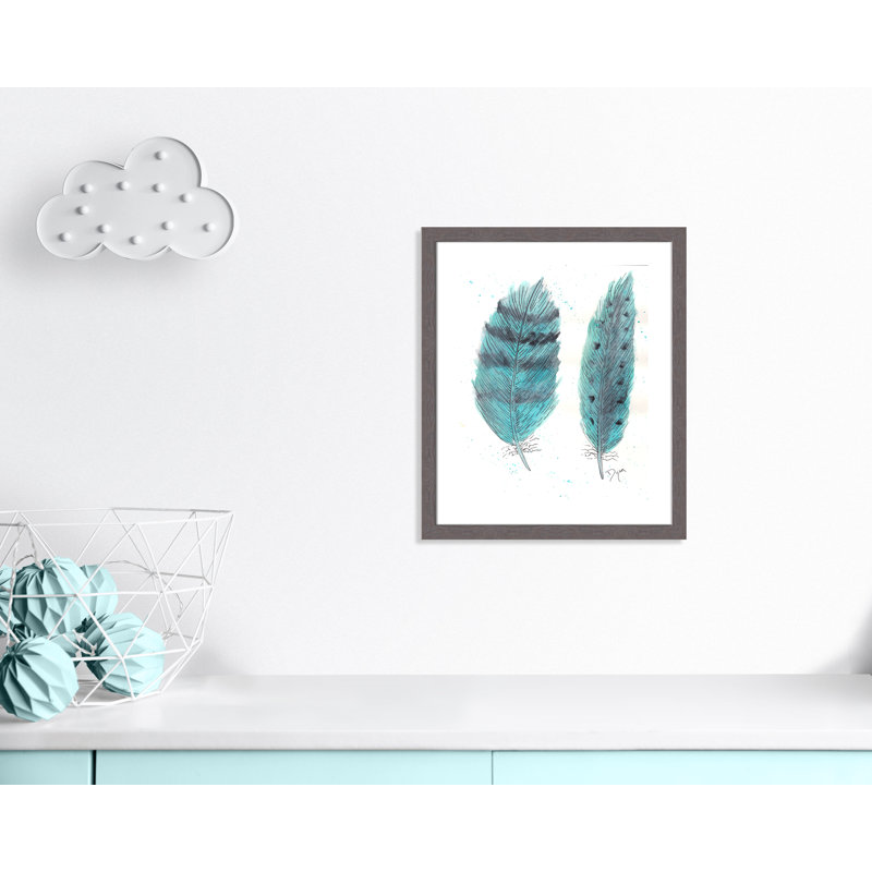 «Feathers in Turquoise II», art encadré, H 26,5 po x l 22,5 po x P 0,6 po, Encadrement fil du bois gris