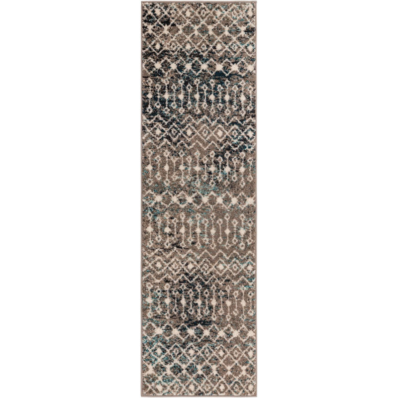 Geometric Indoor Rug, Runner 2' x 7'