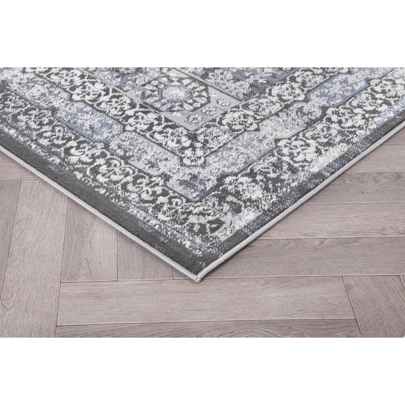 Oriental Indoor Rug, Runner 1'8" x 5'11"