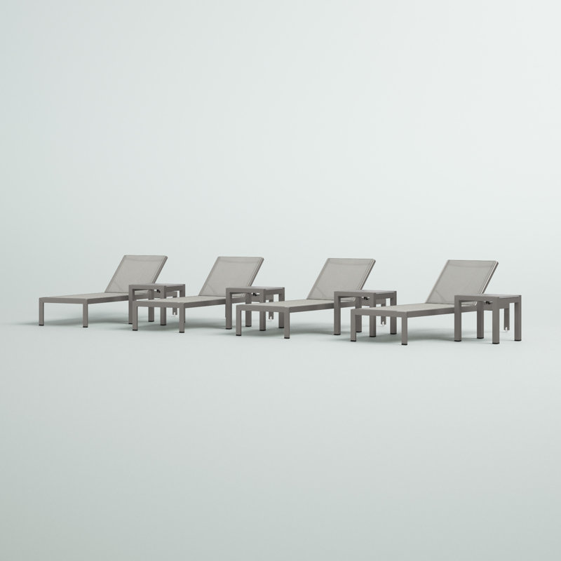 Ensemble de chaises longues inclinables d'extérieur de 76 po 8 pièces Aynura - 4 chaises longues en aluminium avec piscine, 4 tables d'appoint assorties, filet à séchage rapide et roues dissimulées - gris brossé