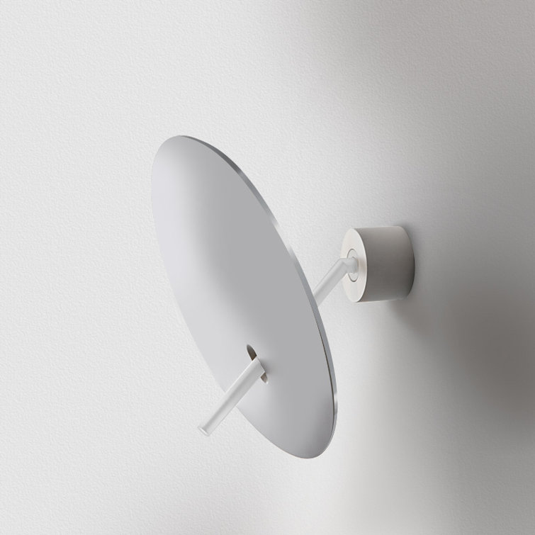 Lua LED Dimmable Armed Sconce