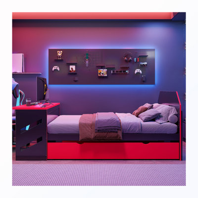 Lit de jour double avec lit gigogne simple et bureau et port USB