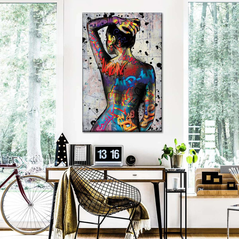 Urban Babe, reproduction d'art sur toile tendue, H 36 po x l 24 po x P 1,25 po