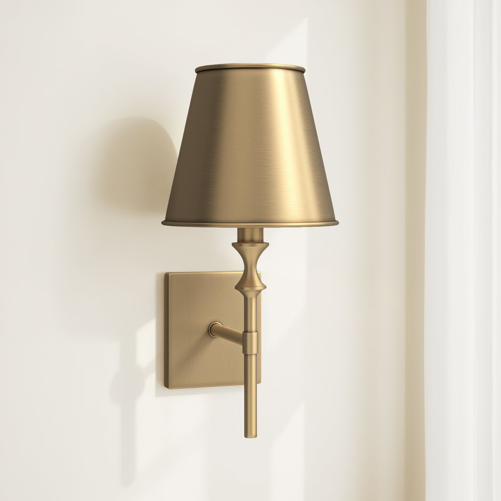 Evren Single Light Wallchiere