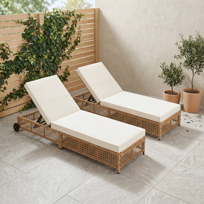 Méridienne d'extérieur réglable en rotin tissé avec roulettes et chaise longue de patio rembourrée pour la piscine, le jardin