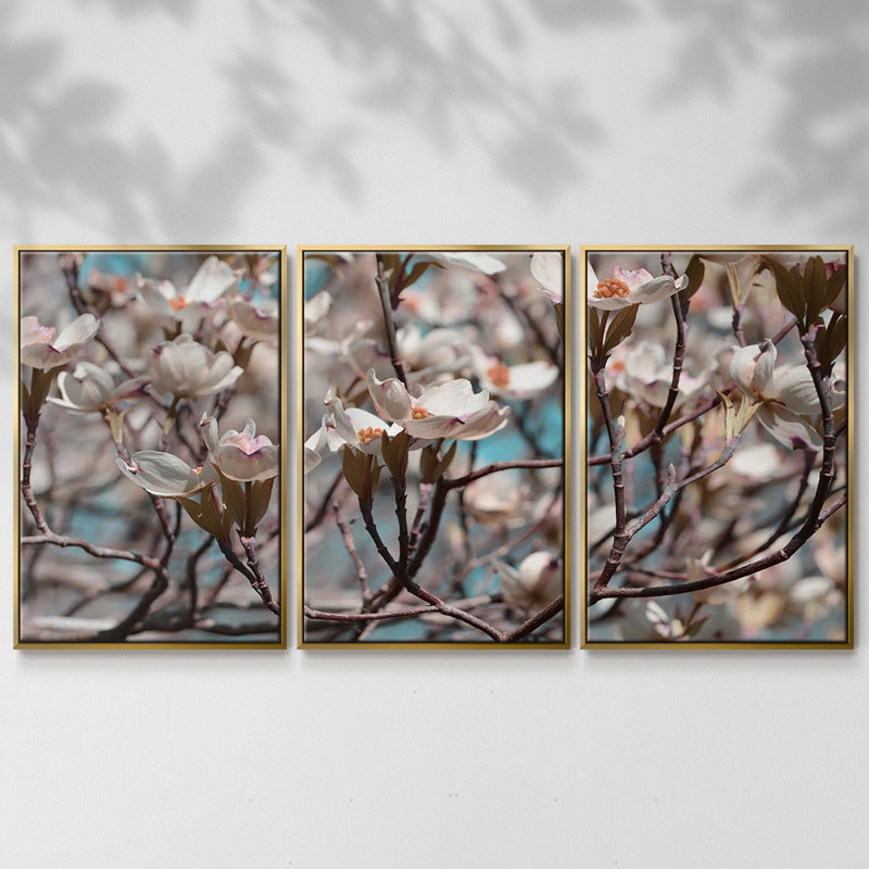 Dogwood Spring I 3 pièces, Encadrement doré, H 36 po x l 75 po