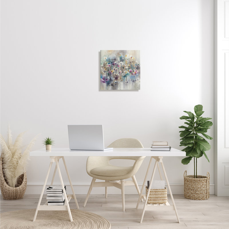 Doux champ floral arrondi - impression, H 17 po x l 17 po x P 1,5 po, Toile tendue