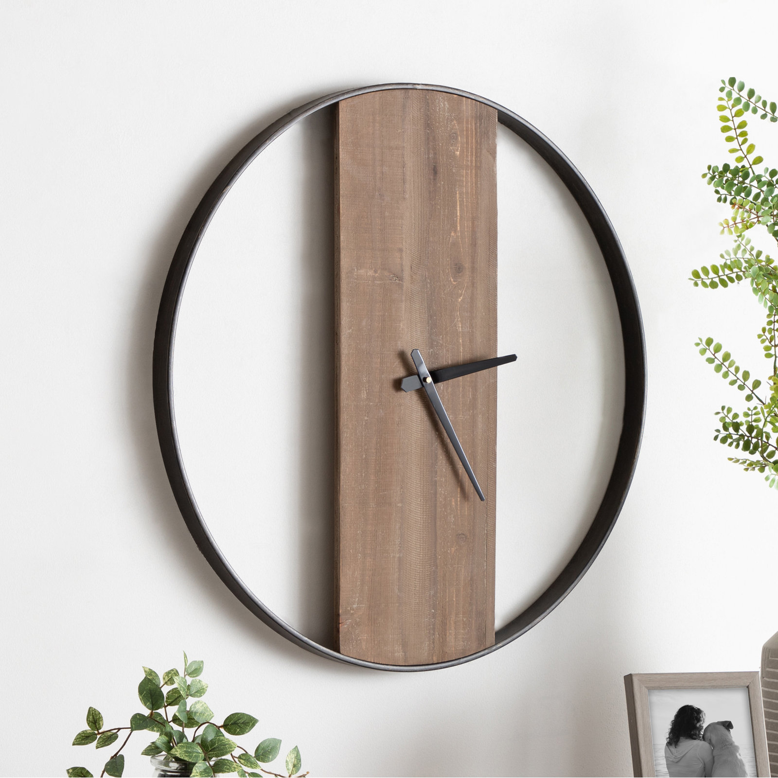 Gwennie Metal Wall Clock  , Natural/Black, 24" Diameter