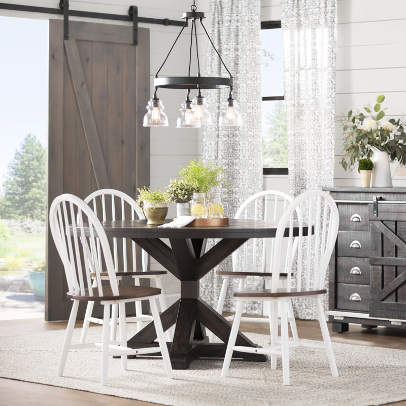 Muncie 4 - Light Chandelier