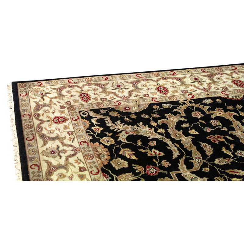 Tapis ivoire / rouille / beige / noir noué à la main