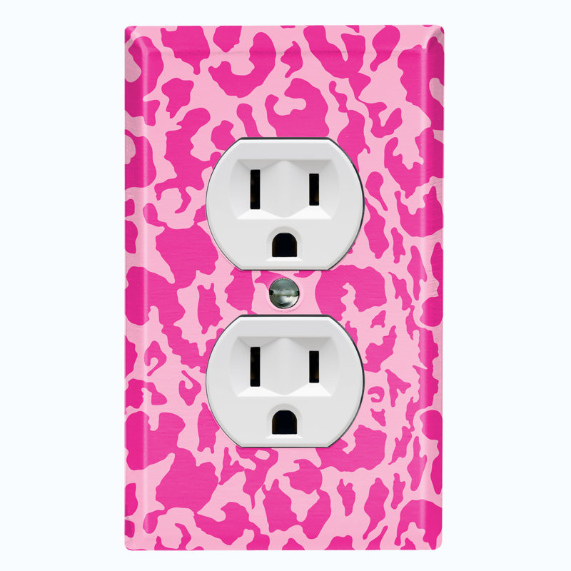 Patterned 1 - Gang Duplex Outlet Standard Wall Plate