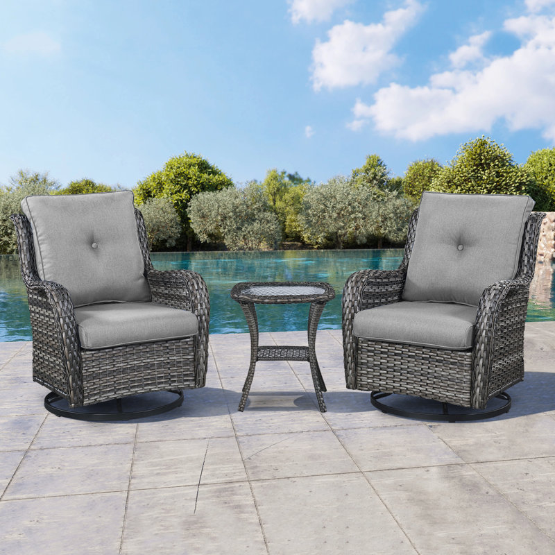 Chaise berçante en osier avec coussins Schutt, Gris
