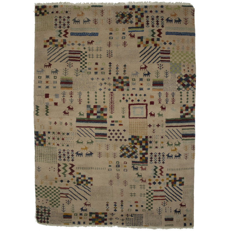 Performance Wool Oriental Indoor Rug