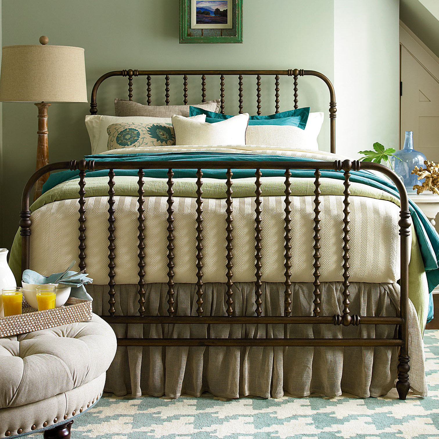 Earling Metal Spindle Bed, King