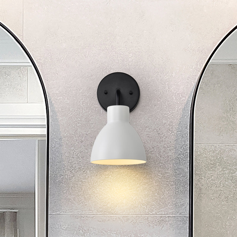 Florian Dimmable Bath Sconce