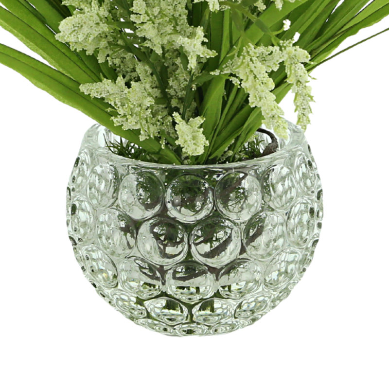 Arrangement floral d'œillets dans un vase, Blanc