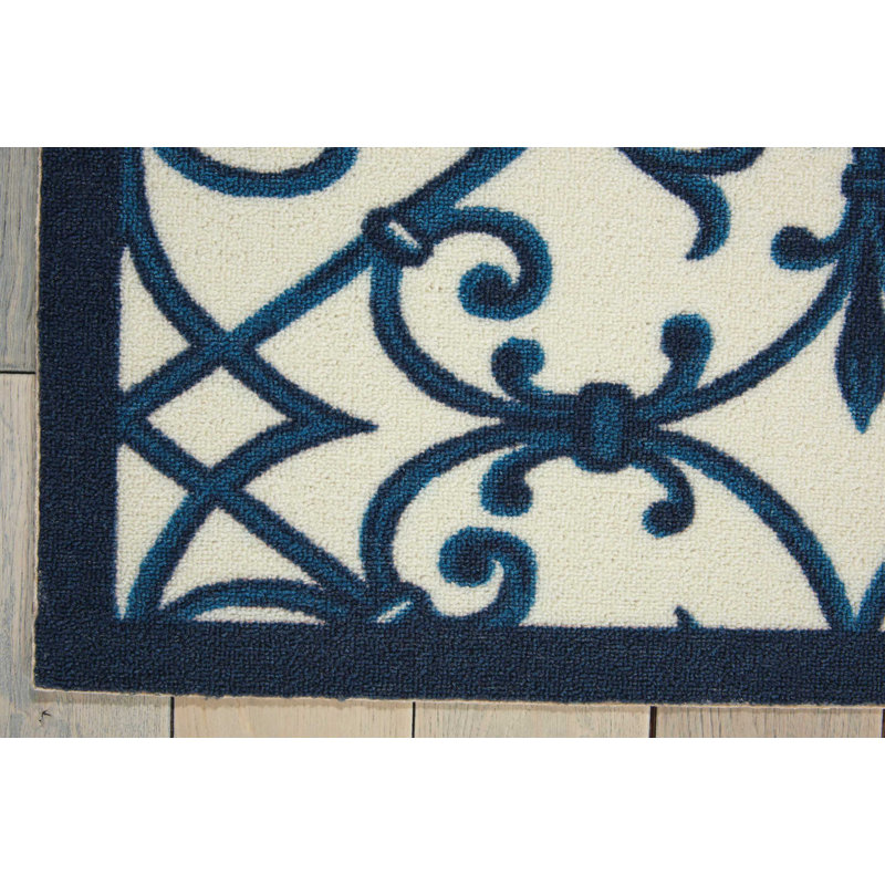 Yosan Indoor / Outdoor Rug, Rectangle 4'4" x 6'3"