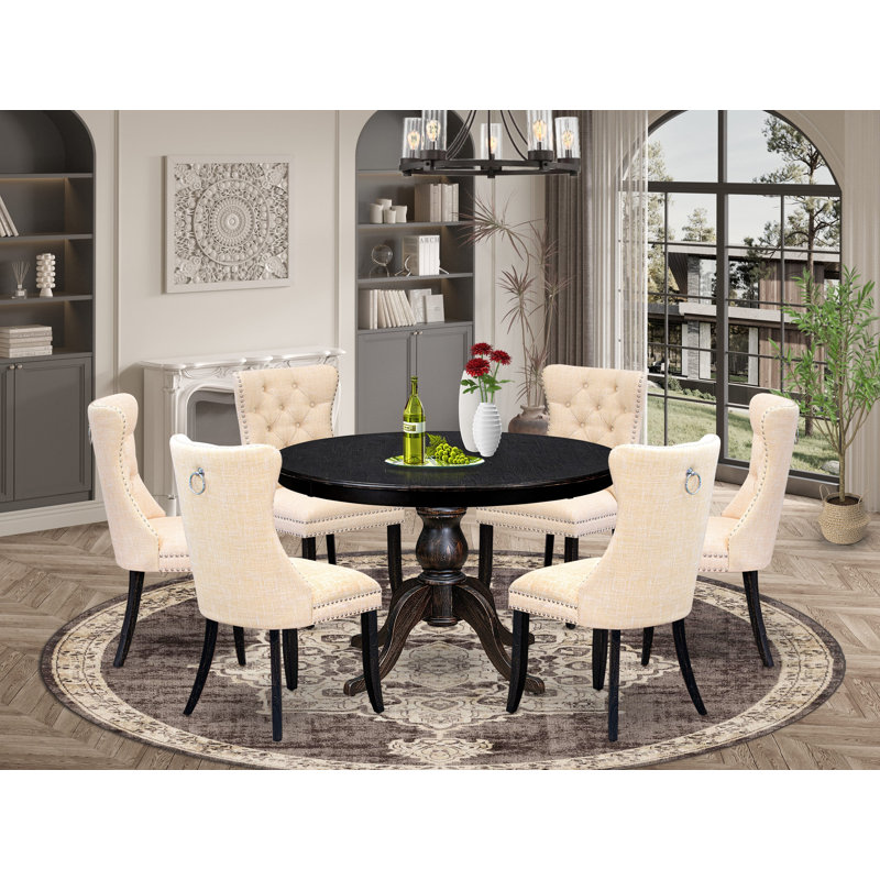 L'ensemble de salle à manger 7 pièces comprend une table et 6 chaises parsons en polyester beige clair avec dossier capitonné - Noir sablé
