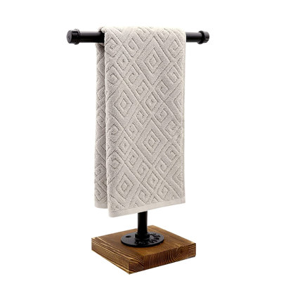 1 Wall Towel Stand