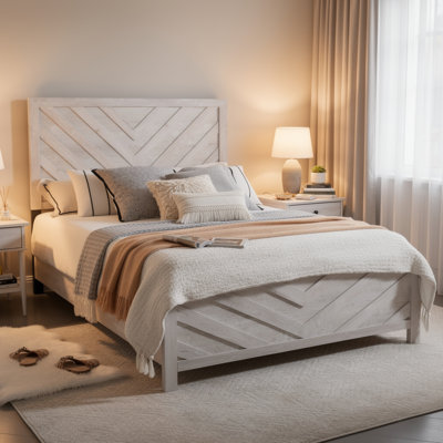 Très grand lit Bisca Cali avec motif à chevrons, finition gris bois flottant