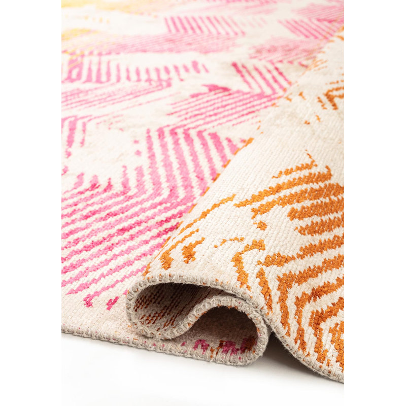 Modern Ombre Chevron Area Rug, Rectangle 9'10" x 14'