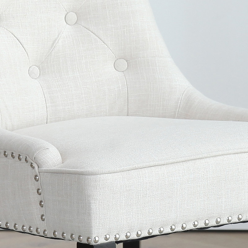 Chaise capitonnée beige rembourrée , Beige