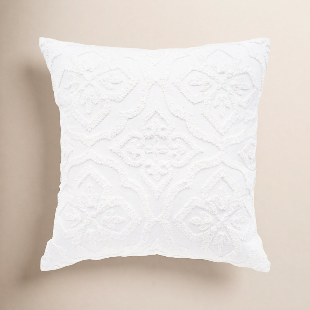 Brittania 22" x 22" Cotton Throw Pillow, White