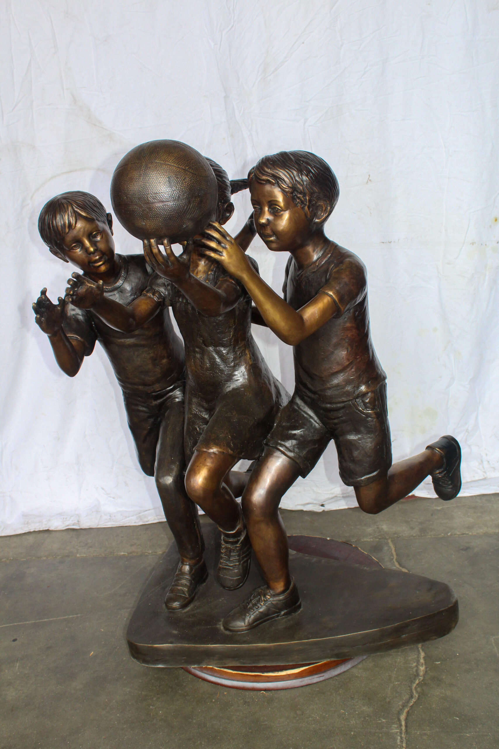 NIFAO Life Size Kids Playing Basketball Bronze Statue, Sport Art 44