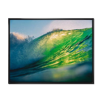 «Green Barrel Wave at Sunset in Hawaii» - photographie sur toile