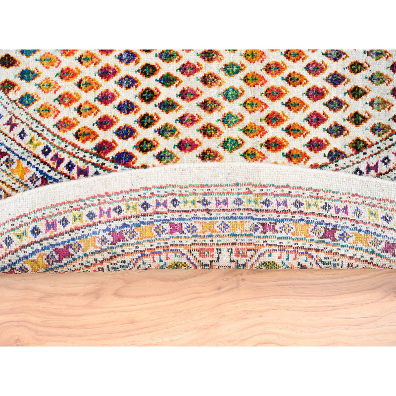 Tapis oriental noué à la main 6 pi x 6 pi Sarouk Mir en laine multicolore et en soie de style sari avec motif de petits bots 2001A9CBB0A94502958B403A5036040A