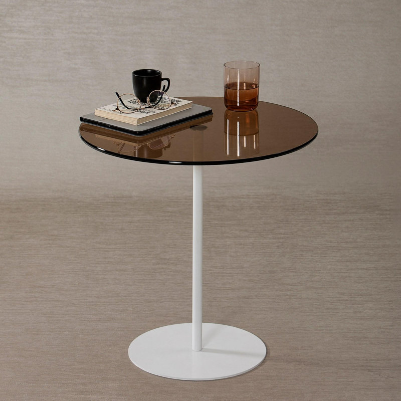 Table d'appoint moderne avec plateau 100% verre trempé et structure 100% métal, 19,7 po x 19,7 po x 19,7 po | Design élégant blanc et bronze | Parfait pour le salon, la chambre à coucher ou le bureau | Meuble durable et élégant