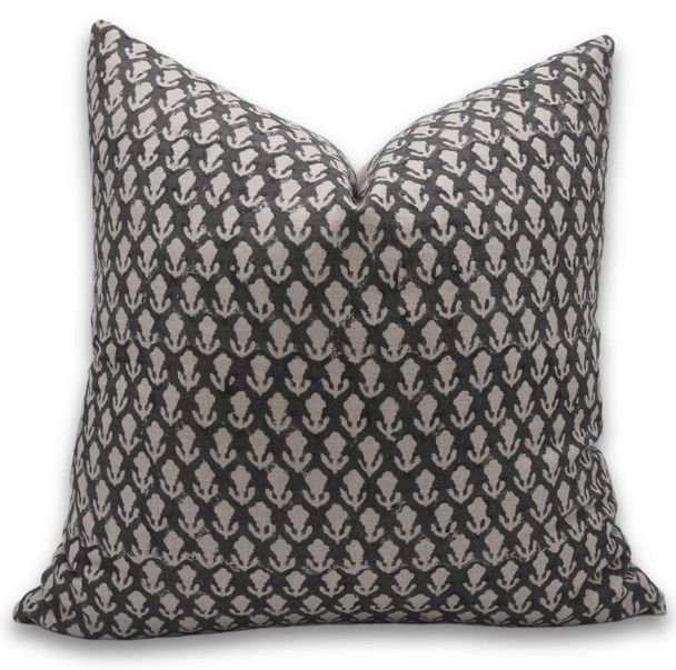 Coussin décoratif décoratif fait à la main en lin pur 12 "x 20", noir Fab Fabine