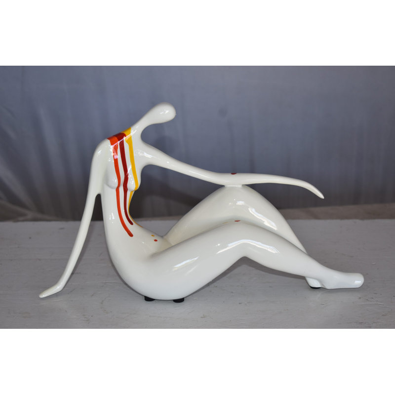 Statue femmes en résine blanche avec gouttes de peinture 14 po x 4 po x H 8 po