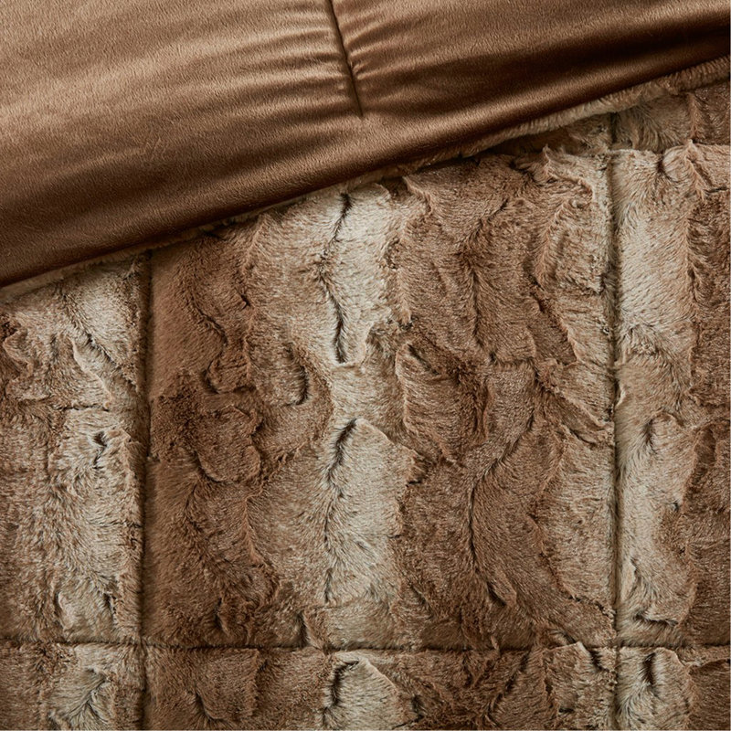 Ensemble d'édredon en fausse fourrure 4 pièces pour très grand lit, Édredon très grand et 3 pièces supplémentaires